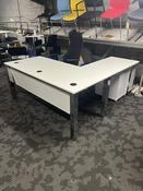 Used White SEDUS Temptation Executive Desk