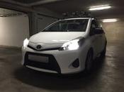 Argo Xenon Look H4 Headlight Bulbs &amp; 501 LED Side Lights For Toyota Yaris Mk1/Mk2 (99-11) - 100W, Cold White 2007 Toyota Yaris Hatchback Headlights image