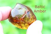 Smooth Healing Palm Stone for Stress Relief &amp; Mindful Moments
