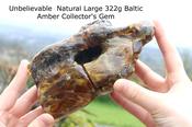 Stunning Large 322g Baltic Amber Collector's Gem