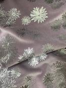 Silver Daisies Heather