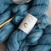 Ériu BFL Romney DK 100% Irish Wool 233m 100gm - The Shee image