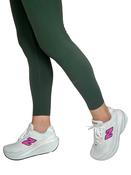 NEW BALANCE W860 image