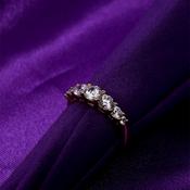 9ct Gold Graduated 7 CZ Ring GRA114 image