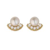 9ct Gold CZ &amp; Pearl Stud Earrings GEP361 image