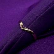 9ct Gold Wishbone Ring GR525 image