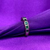 9ct Gold Emerald &amp; Diamond Band GRE142