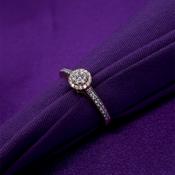 18ct Yellow Gold Diamond 0.28ct Halo Ring z194 image
