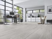 12mm Robusto 4V Premium Oak Grey - 1.293M2 PK