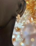 18ct White Gold Four Round Brilliant Diamond Abstract Earrings image