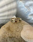 9ct Yellow Gold Medium Flat Ladies Claddagh image