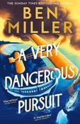 A Very Dangerous Pursuit (The Richard Hannay Adventures, Book 1) image