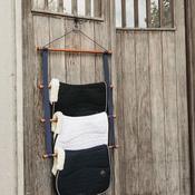 Kentucky Grooming Deluxe Saddle Pad Holder Rack Navy