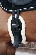Kentucky Anatomic Sheepskin Short Girth Cover Natural image