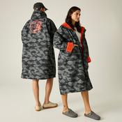 Regatta Adult Waterproof Changing Robe | Warm &amp; Windproof