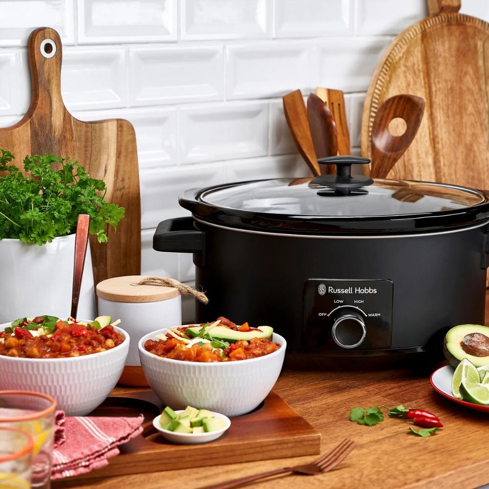 Russell Hobbs Slow Cooker 7 Litre Black Tempered Glass Lid
