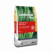 Landscape Pro Triple Action Lawn Feed, Weed &amp; Moss Killer 15kg image