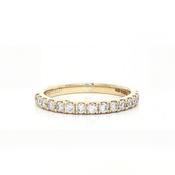 0.30ct Fvs 2mm Castelle Set Natural Diamond Wedding Band In 18ct Yellow Gold - K image