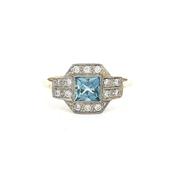 18ct Yellow Gold Aquamarine &amp; Natural Diamond Dress Ring image
