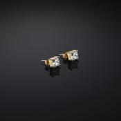 chiara ferragni classic gold plated crystal stud earring 6x6mm