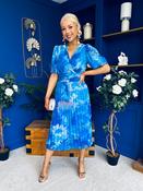 Daire Pleated Midi Dress Floral Blue