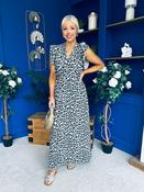 Gerri Sleeveles Midi Dress Leopard Black image