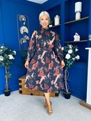 Maeve Pleated Midi Dress Marble Autumn image