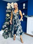Jessi Floral Jacquard V Neck Midi Dress Black image