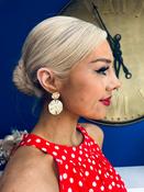 Jodie Drop Earrings Gold image