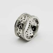 14ct Gold Celtic Knot &amp;amp; Diamond Wedding Band