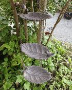 Triple Bird Feeder (L 15 x W 22 x H 75 cm)