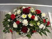 RED AND WHITE SPRAY