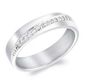 Gold Diagonal Set Round Brilliant Diamond Ring 20 pts image