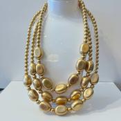Claire - Gold
