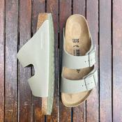 BIRKENSTOCK Arizona. Faded Khaki Birko-flor image