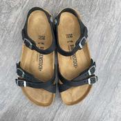 BIRKENSTOCK Kumba Black Oiled Leather with Soft Footbed
