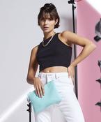 Grab pouch