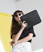Essential 13 laptop case"