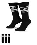 Nike Dri-FIT Sportswear everyday essential socks (3 pairs) image