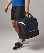 Pro team hardbase holdall image