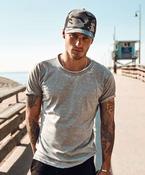 Camo trucker cap (6606C) image