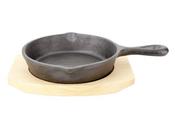 Cast iron pan with a wooden base, 135mm image