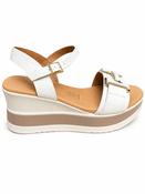 Oh My Sandals | Wedge Leather Sandals in White with Gold Detailing | 5981 Hielo image