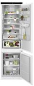 AEG 70:30 INTEGRATED FRIDGE FREEZER | NSC8M191DS image