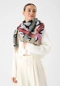 Codello Scarf Jacquard Fabric with Dove Pattern with Black