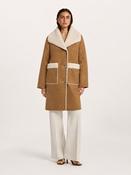 Beaumont Elif Reversible Jacket in Tobacco image