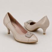 Le Babe Kitten Heel in Oyster