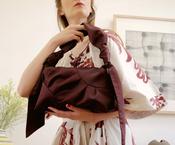 August Night Sunbeam trapeze bag image