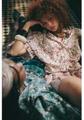 CLARAMONTE NEW KLAUS BLOUSE IN BORDEAUX/WHITE FLORAL PRINT image