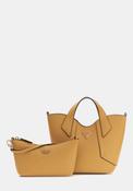 Guess Darcy Logo - yellow